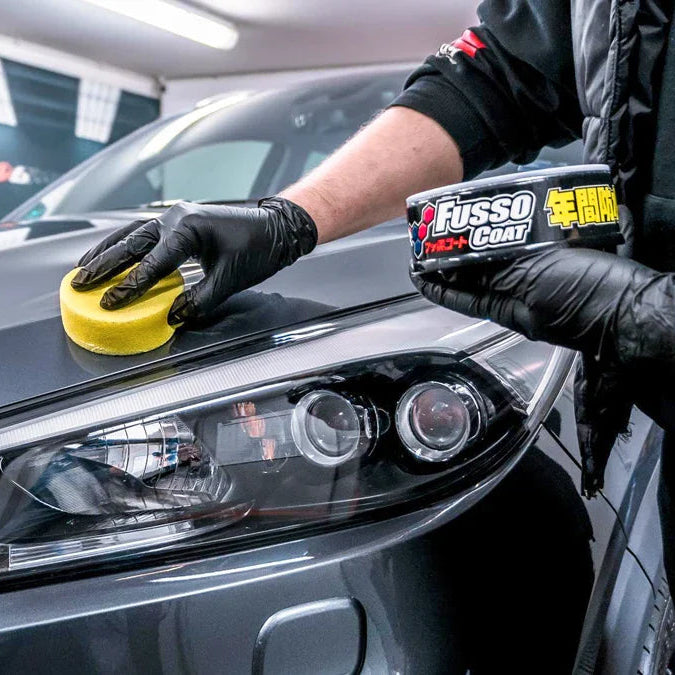 Soft99 Fusso Coat 12 mdr. voks, Til mørk lak - Carbix