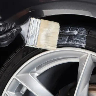 Kan bruges på våde og tørre dæk